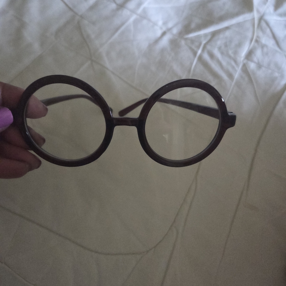 Chic Dark Brown Round Glasses - Picture 4 of 6